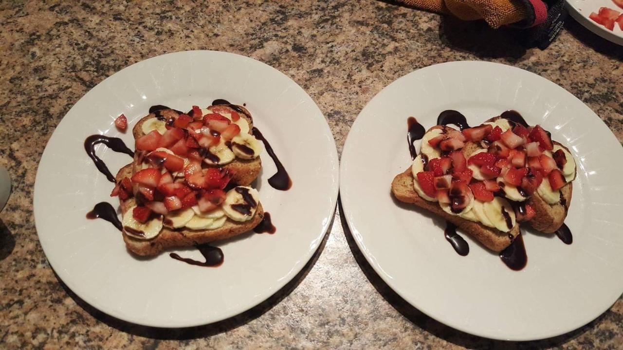 Chelsea Gite Le Tresor Cache Bed & Breakfast المظهر الخارجي الصورة